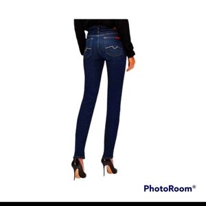 7 for Mankind Kimmi Jean, size 28.  Almost brand new.  Dark blue denim